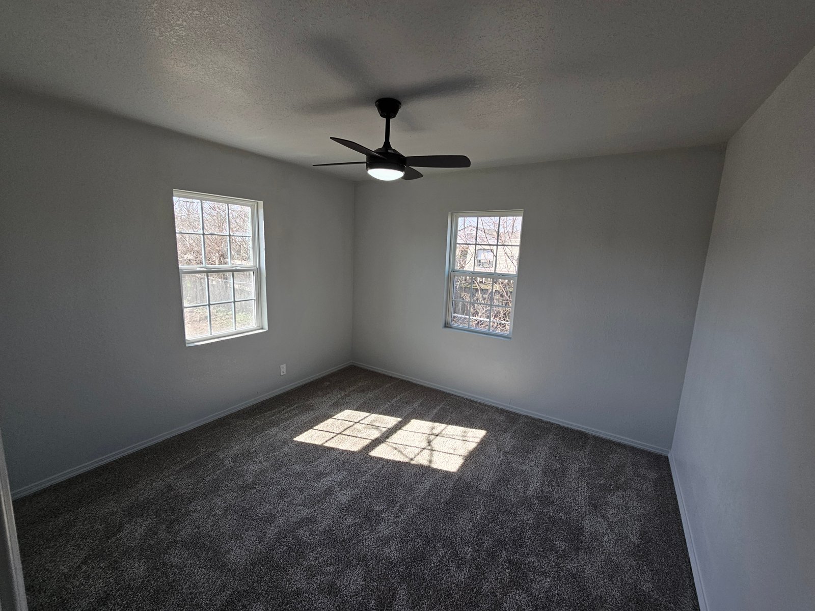 Interior painting project gallery - Project 102 - Image 3